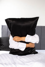 Load image into Gallery viewer, Luxury King Size Black Pillowcase - Pure 100% Mulberry Silk 22 Momme