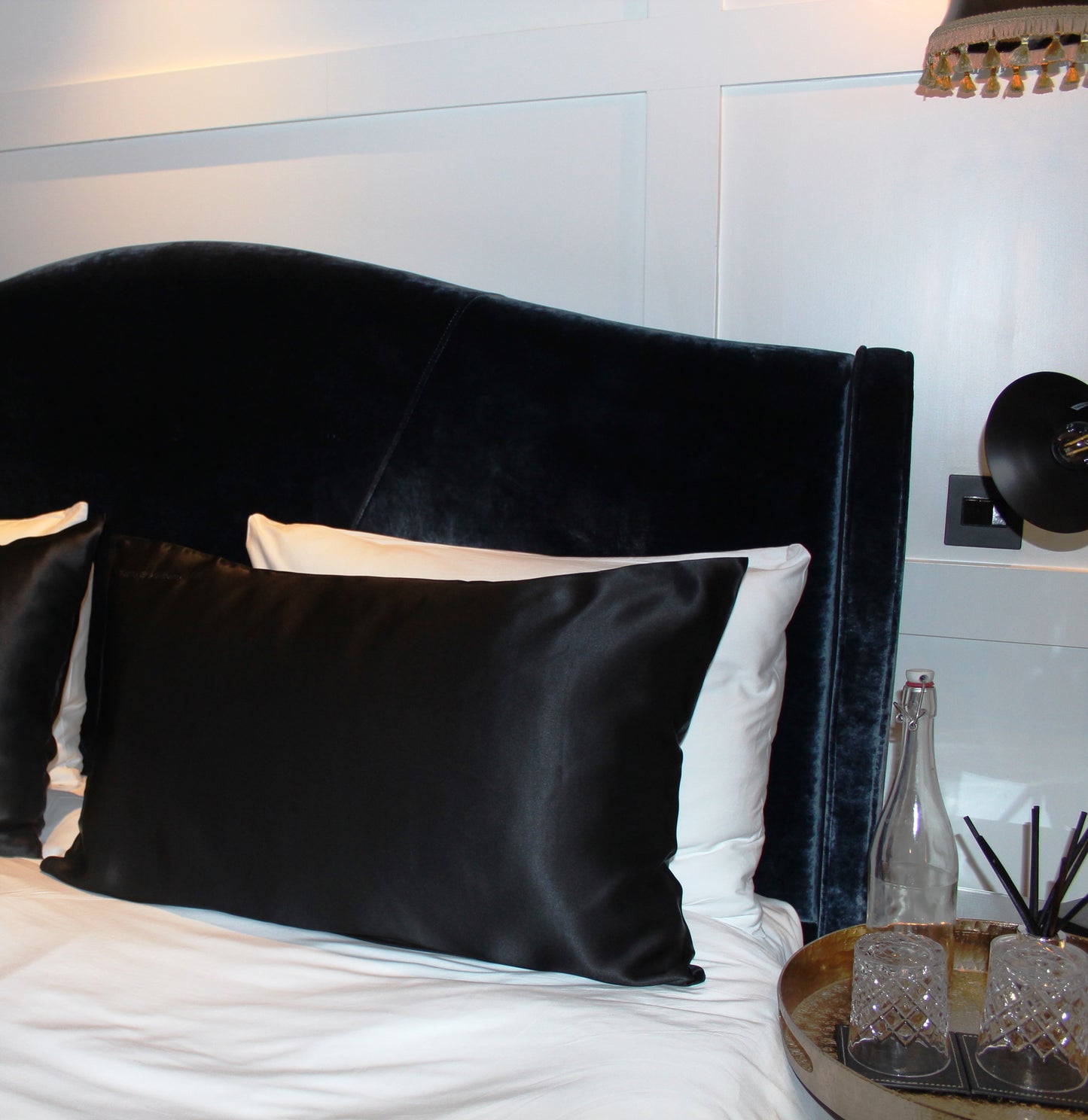 Luxury Queen Size Black Pillowcase - Pure 100% Mulberry Silk with GIFT BOX